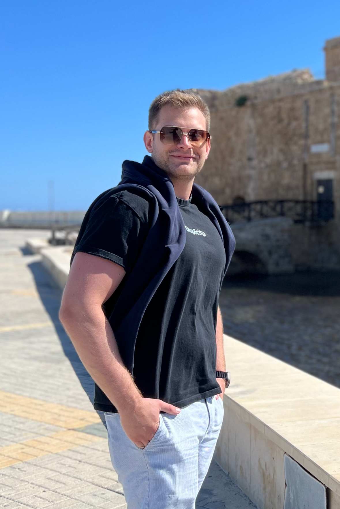 Profile photo of Simon Ronec